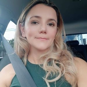 Meet your Posher, Maria fernanda